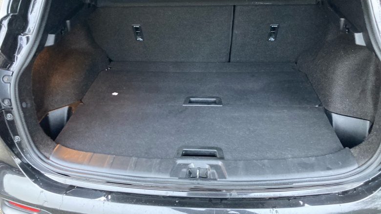 Nissan Qashqai 1.3 DiG-T N-Connecta 5dr Petrol Hatchback